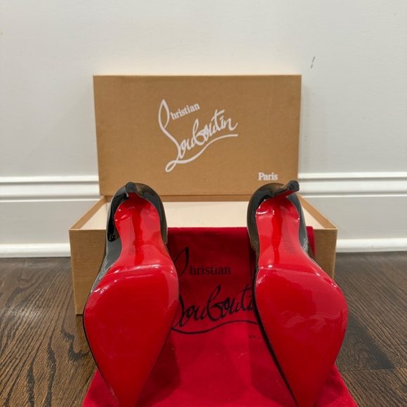 New Christian Louboutin So Kate 120mm Black Patent Leather Size EU 38 US 7.5 - Picture 14 of 17